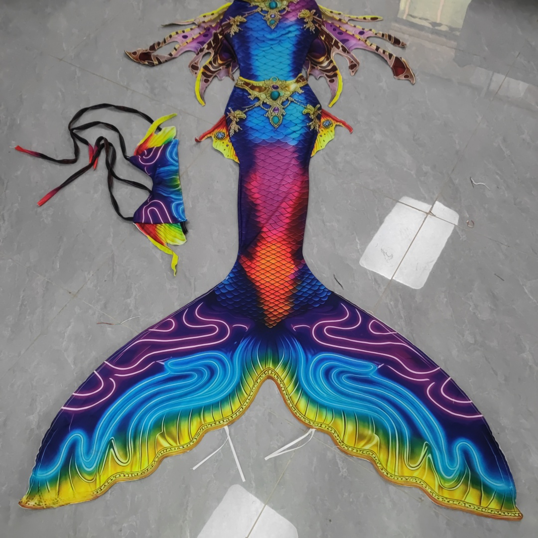 Aquarium & Marine Museum Kota Kinabalu - Cola de Sirena para Adultos, Disfraz